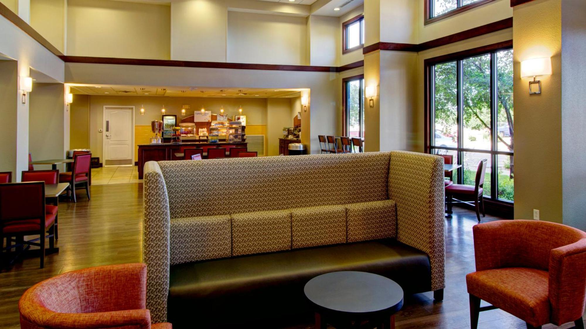 Holiday Inn Express & Suites Sioux City-South By Ihg Екстер'єр фото